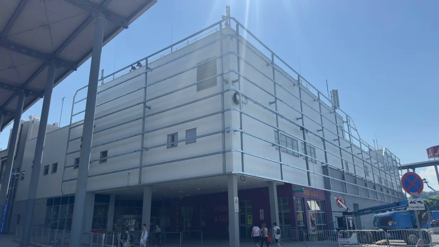 Fasadna podkonstrukcija, Shopping City Seiersberg