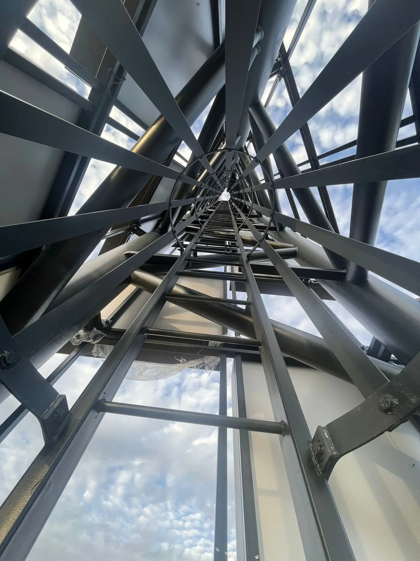 Reklamni pilon, Vinkovci